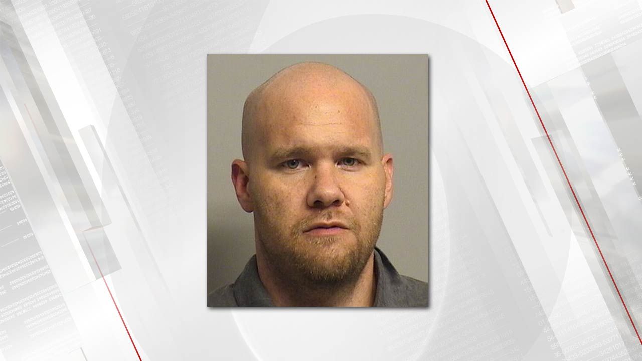 Tulsa Father Sentenced For A Throwing Knife, Hitting Son During Fight