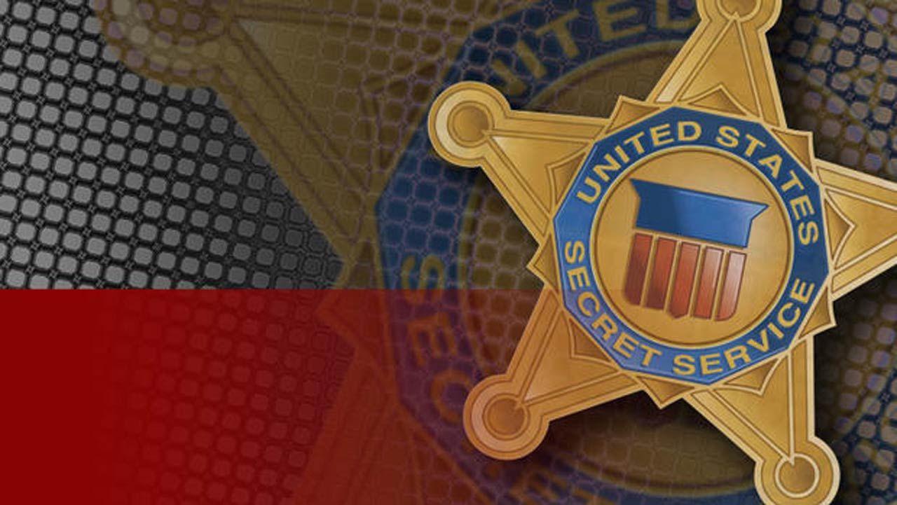 Laptop With Trump, Clinton Info Stolen From Secret Service