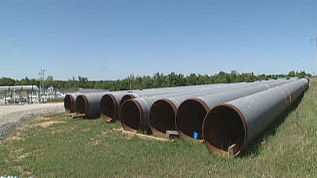 AP Sources: U.S. To Recommend Approval Of Keystone XL Pipeline