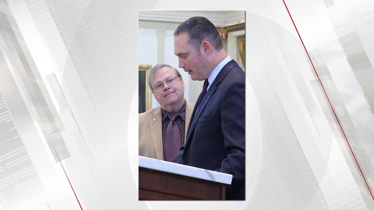 McAlester Legislator Recognized For Saving Man Choking At Banquet