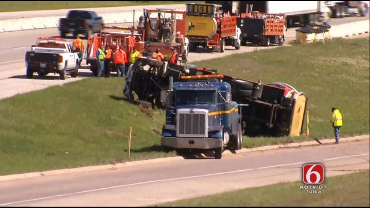 Truck Rollover Causes Lane Closures On I-44