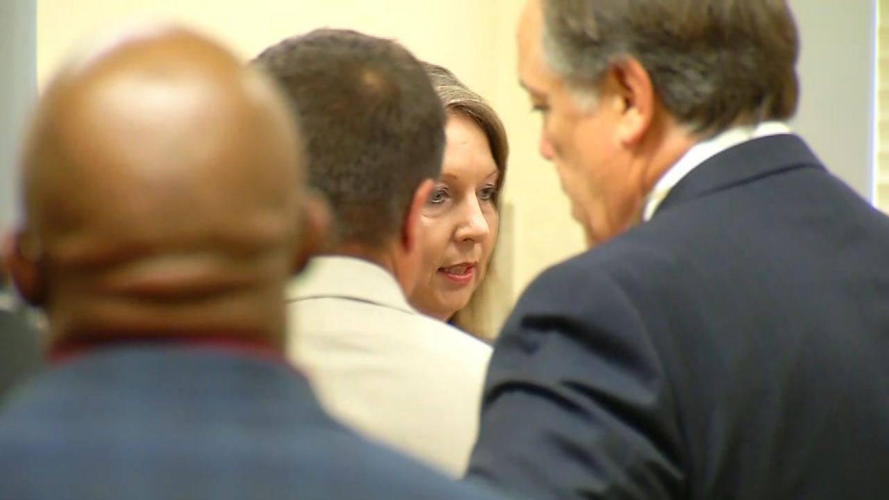 Lori Fullbright: Opening Statements In Betty Shelby Trial