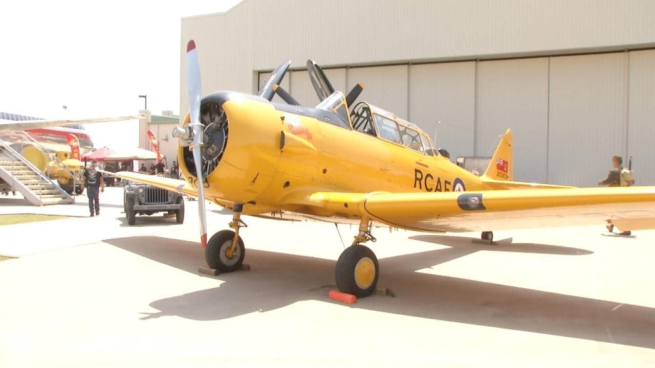 Tulsa Air And Space Museum Honors America's Veterans