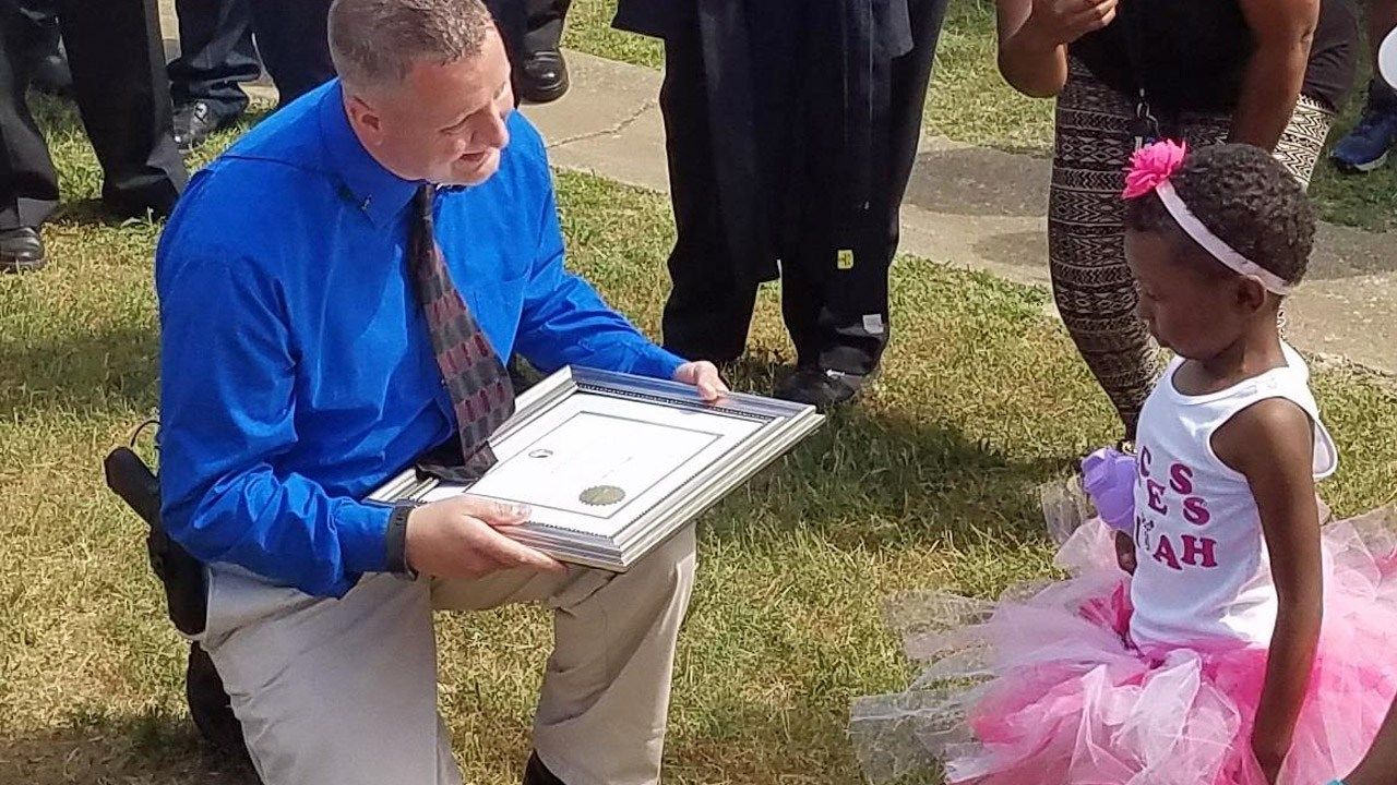 5-Year-Old Girl Fighting Cancer Honored By Tulsa Police