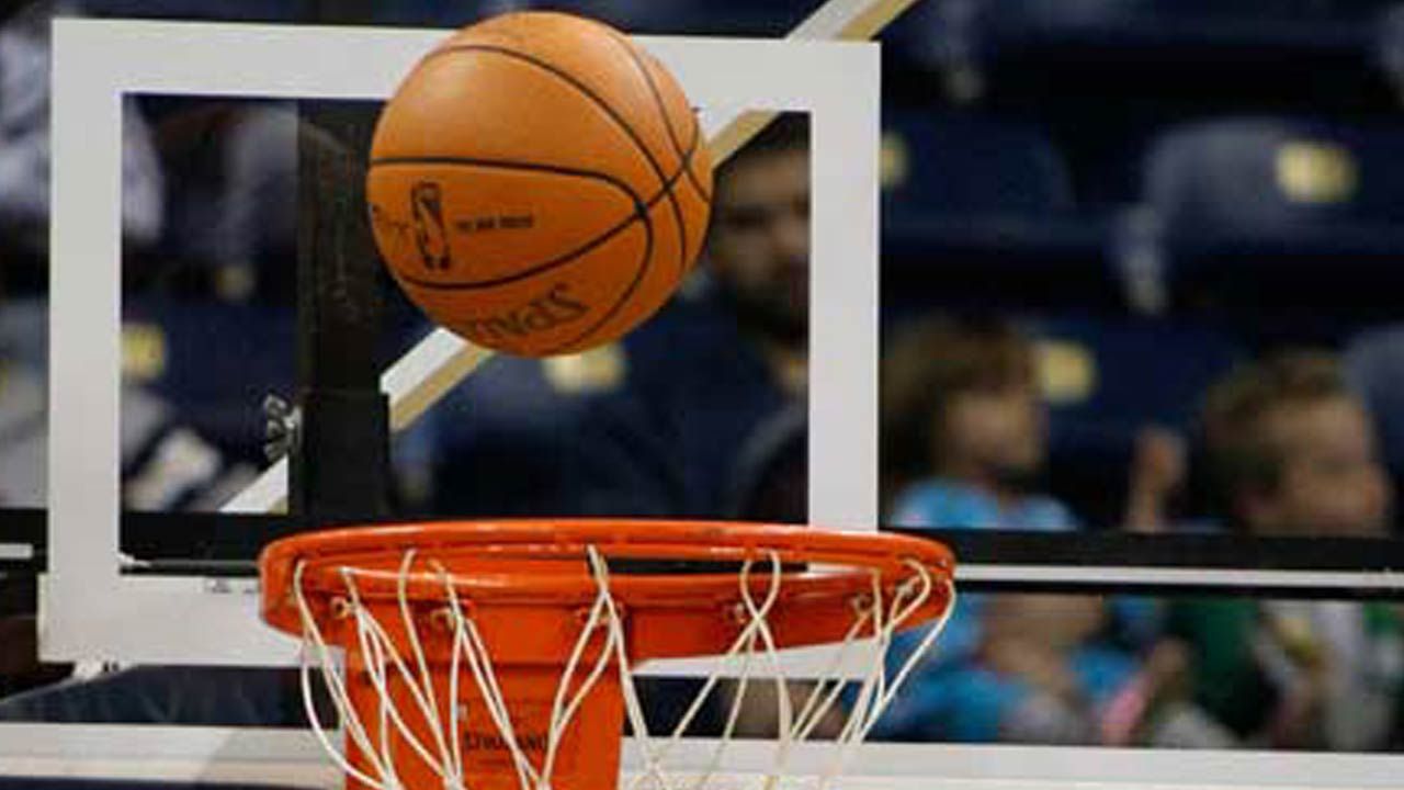 Tishomingo Basketball Coaches Fired After Using School Bus To Buy Beer