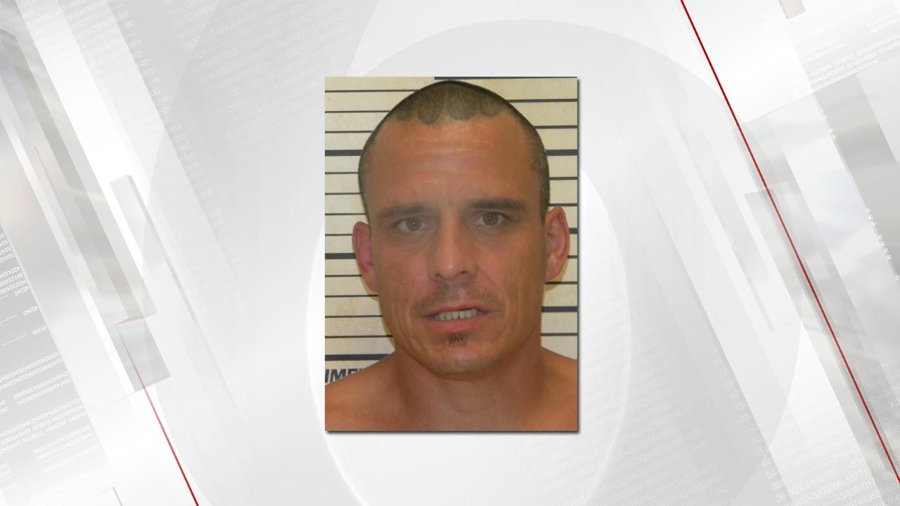 Man Accused Of Attacking 2 With Hatchet In Mayes County