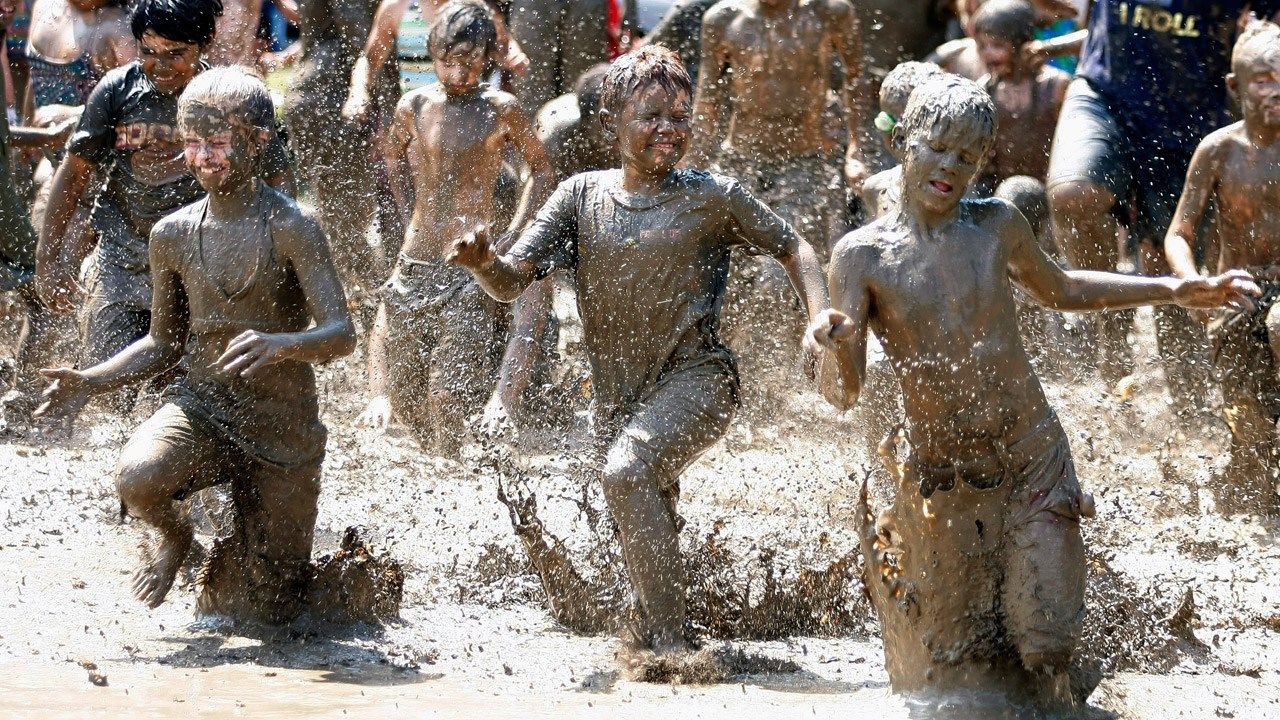 Tulsa Kids Enjoy International Mud Day