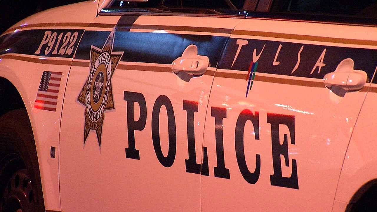 76-Year-Old Man Hit, Knocked Out While Changing Tire On Tulsa Street