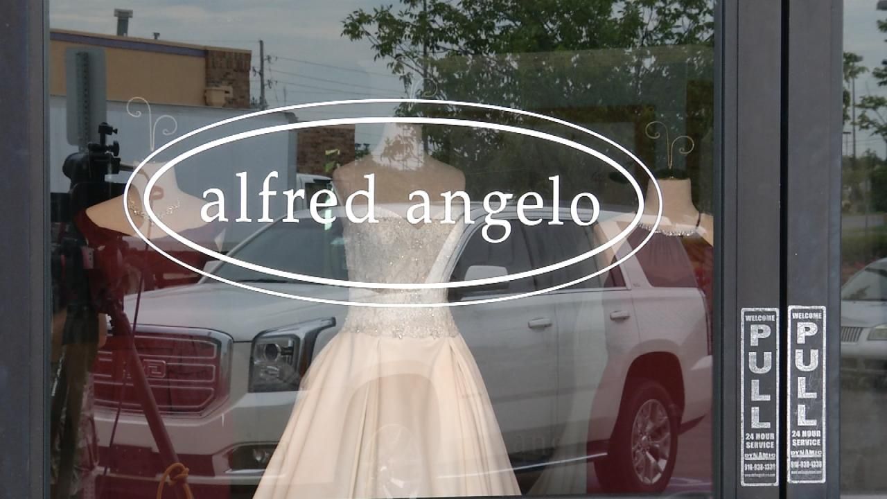 National Bridal Company Closes Stores, Including Tulsa