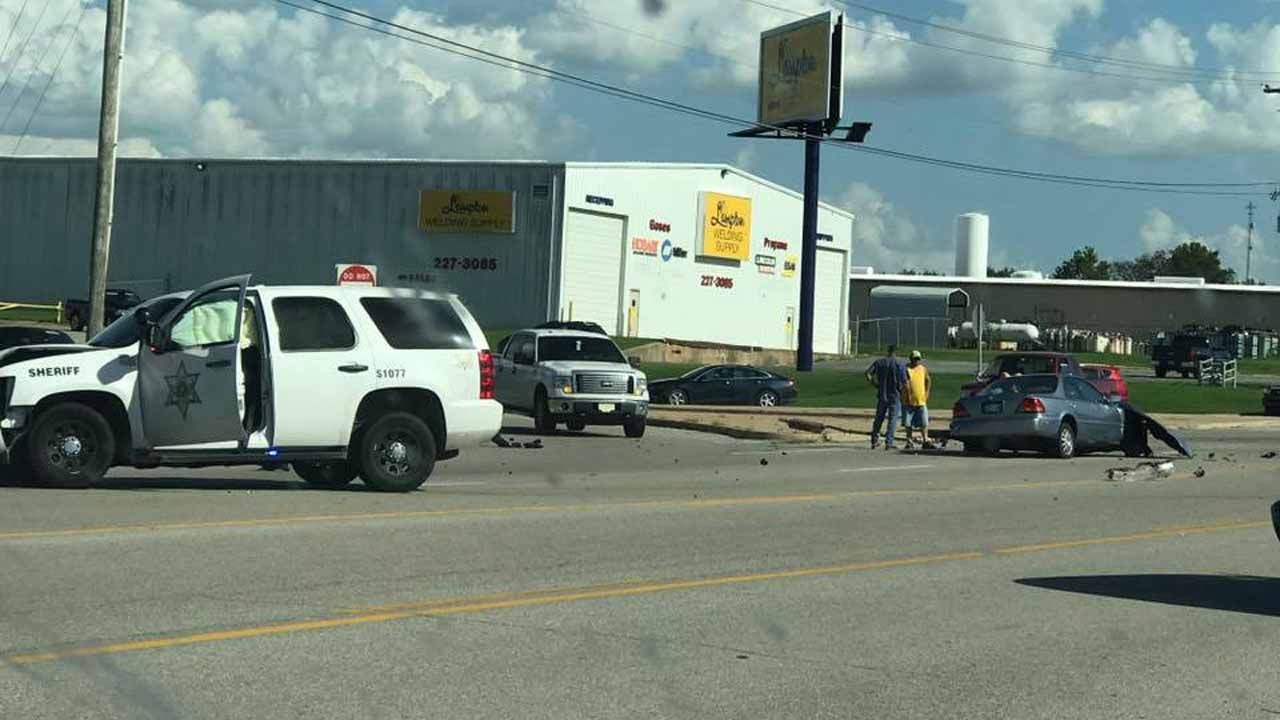 Tulsa County Deputy Speeding Seconds Before Crash, Sapulpa Police Say