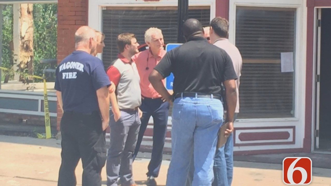 Inspectors Checking Out Damaged Downtown Wagoner Buildings