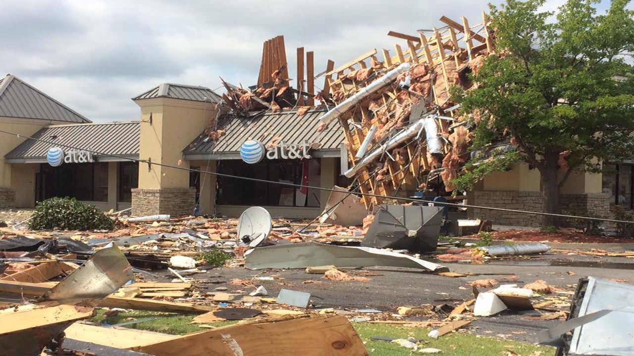 Looters A Problem As Tulsa Businesses Try To Repair After Storm Damage