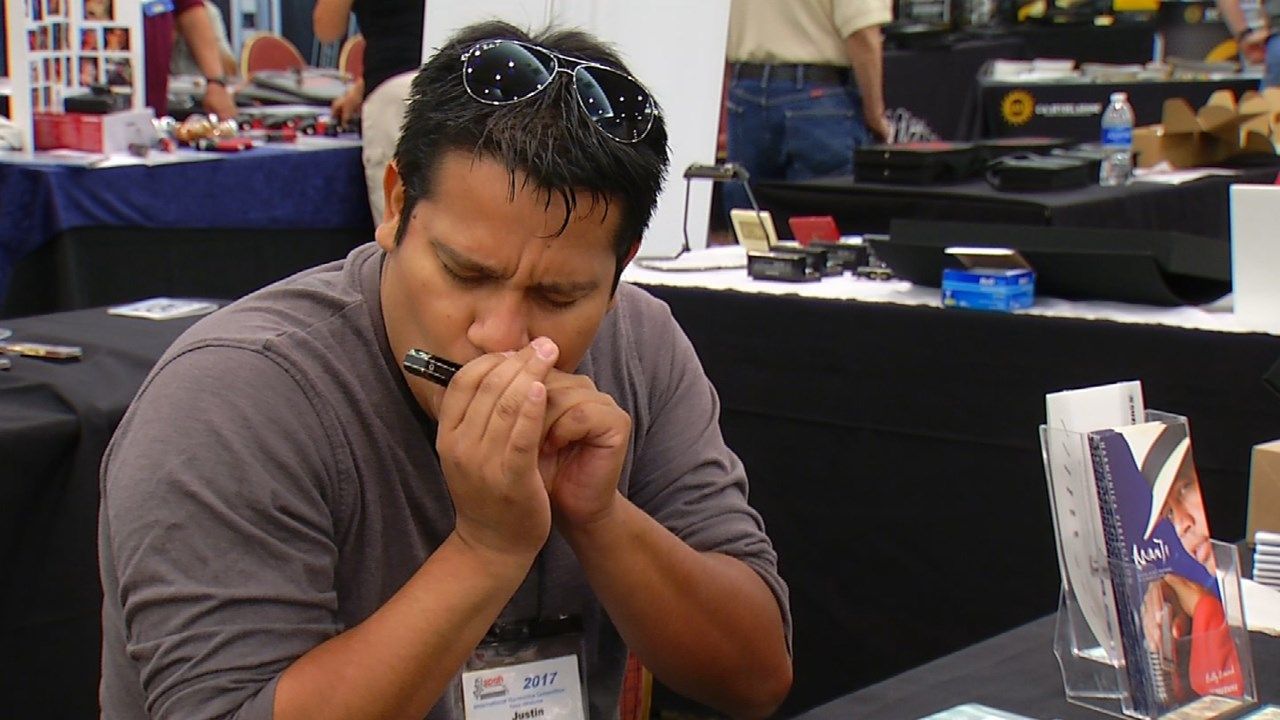 'World's Biggest Harmonica Party' To Take Place In Tulsa