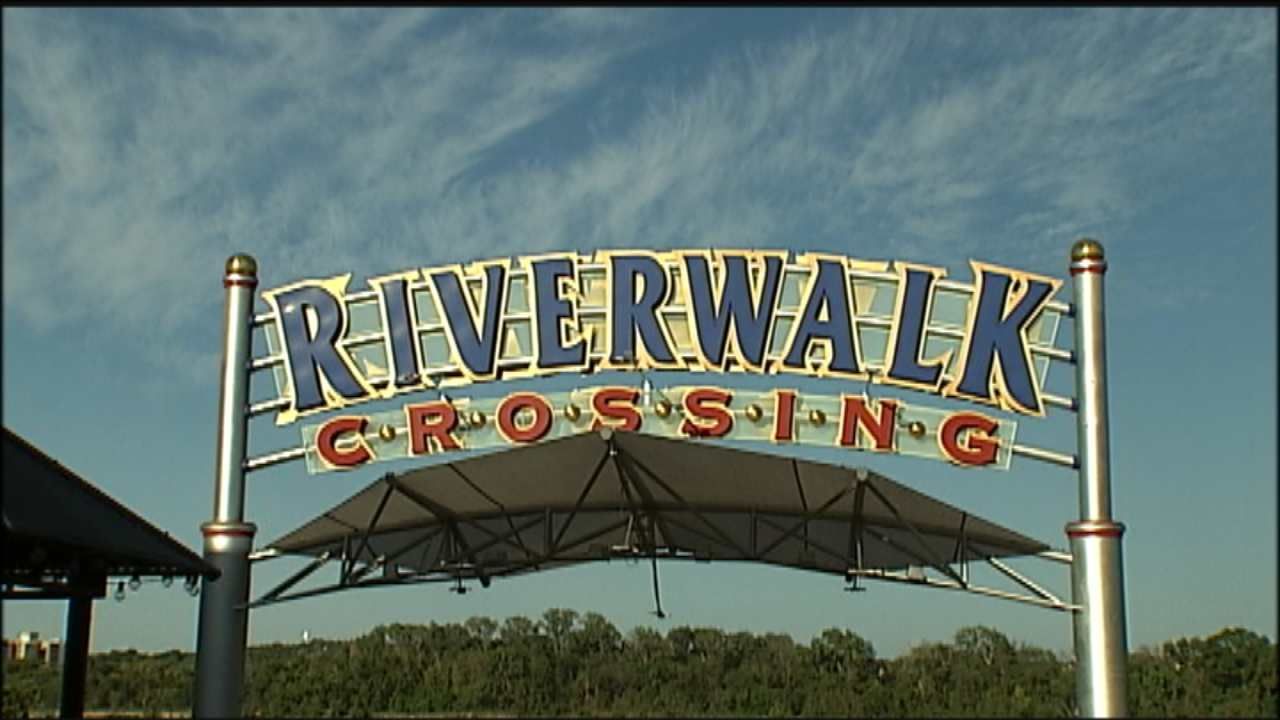 Riverwalk Businesses To Donate Portion Of Sales To Jenks Public Schools