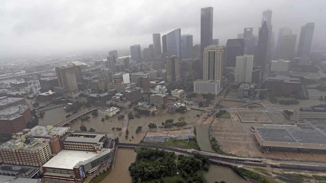 Houston Mayor Confirms Police Officer Drowned