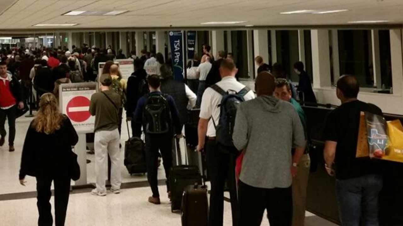 Houston Airports To Resume Service Wednesday Afternoon