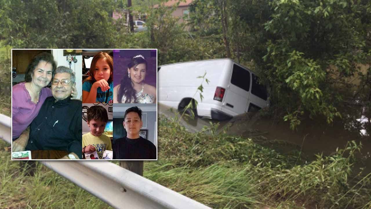 6 Family Members Found Dead In Van After Harvey Floodwaters Recede