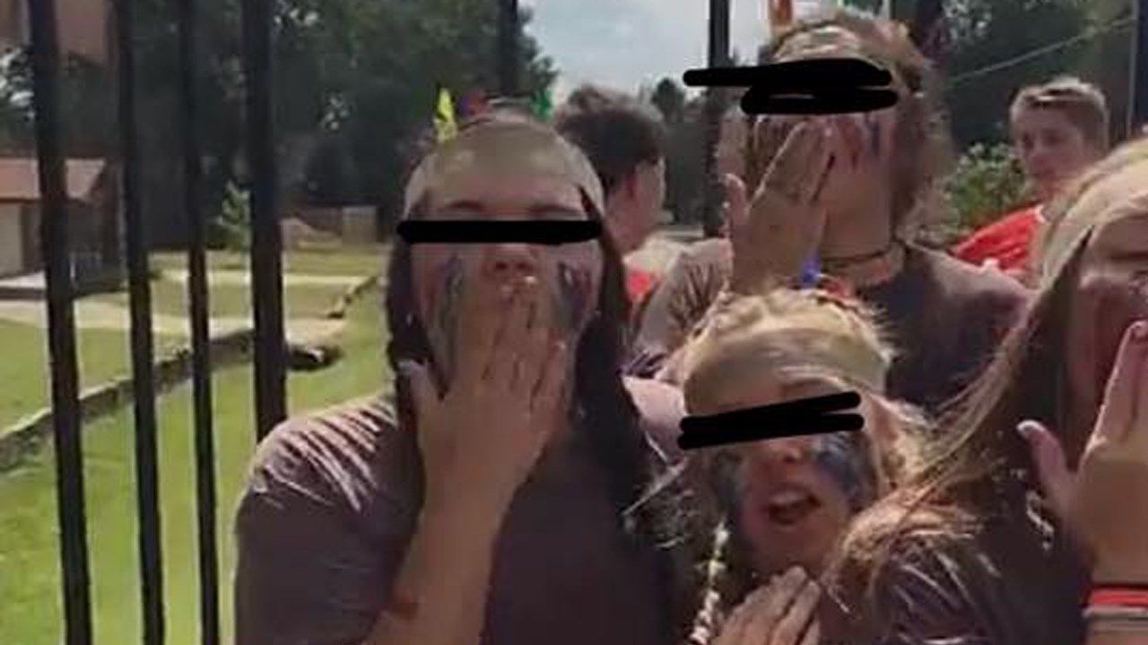 'Cage The Indians' Homecoming Float Prompts Oklahoma Student To Speak Out