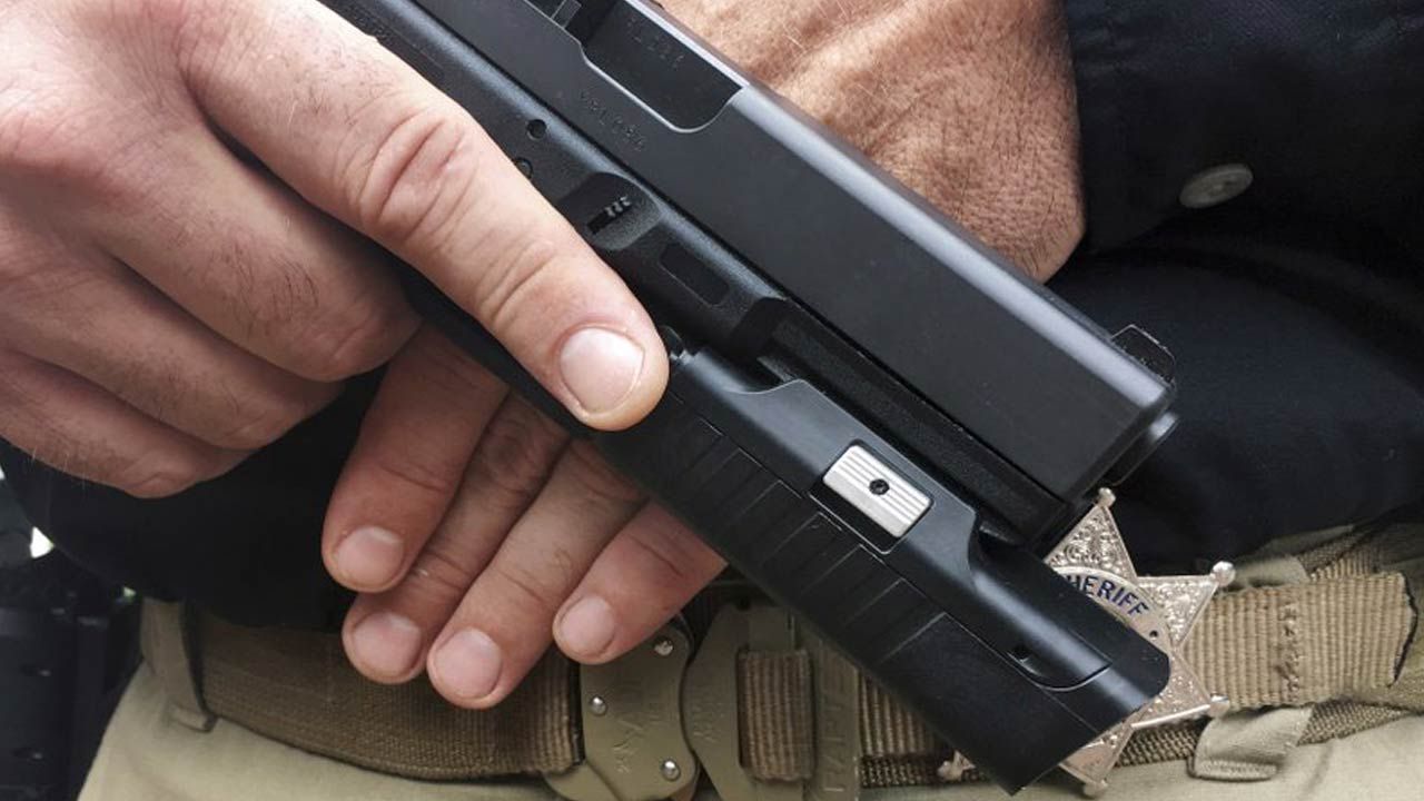 Body Cameras, Now Gun Cameras? Some Police Trying Them Out