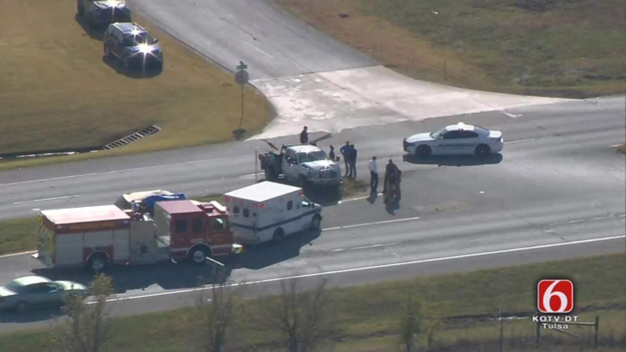 Two People Die In Collinsville Crash, OHP Says