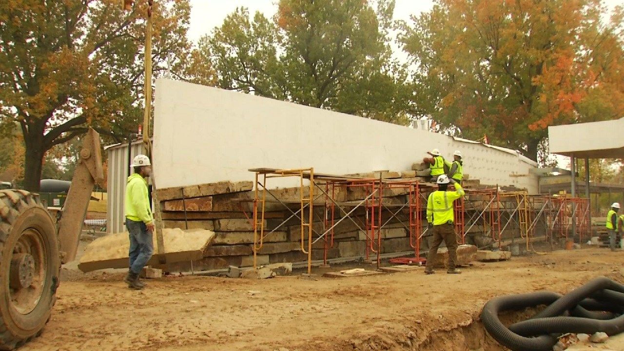 Tulsa's Gathering Place Lodge Closer To Completion