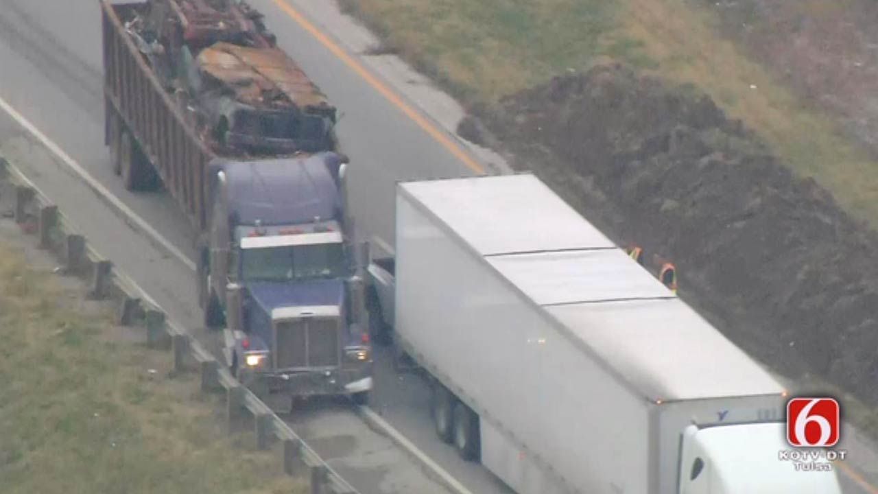 Four-Vehicle Crash Blocks Highway 412 Near Lake Keystone