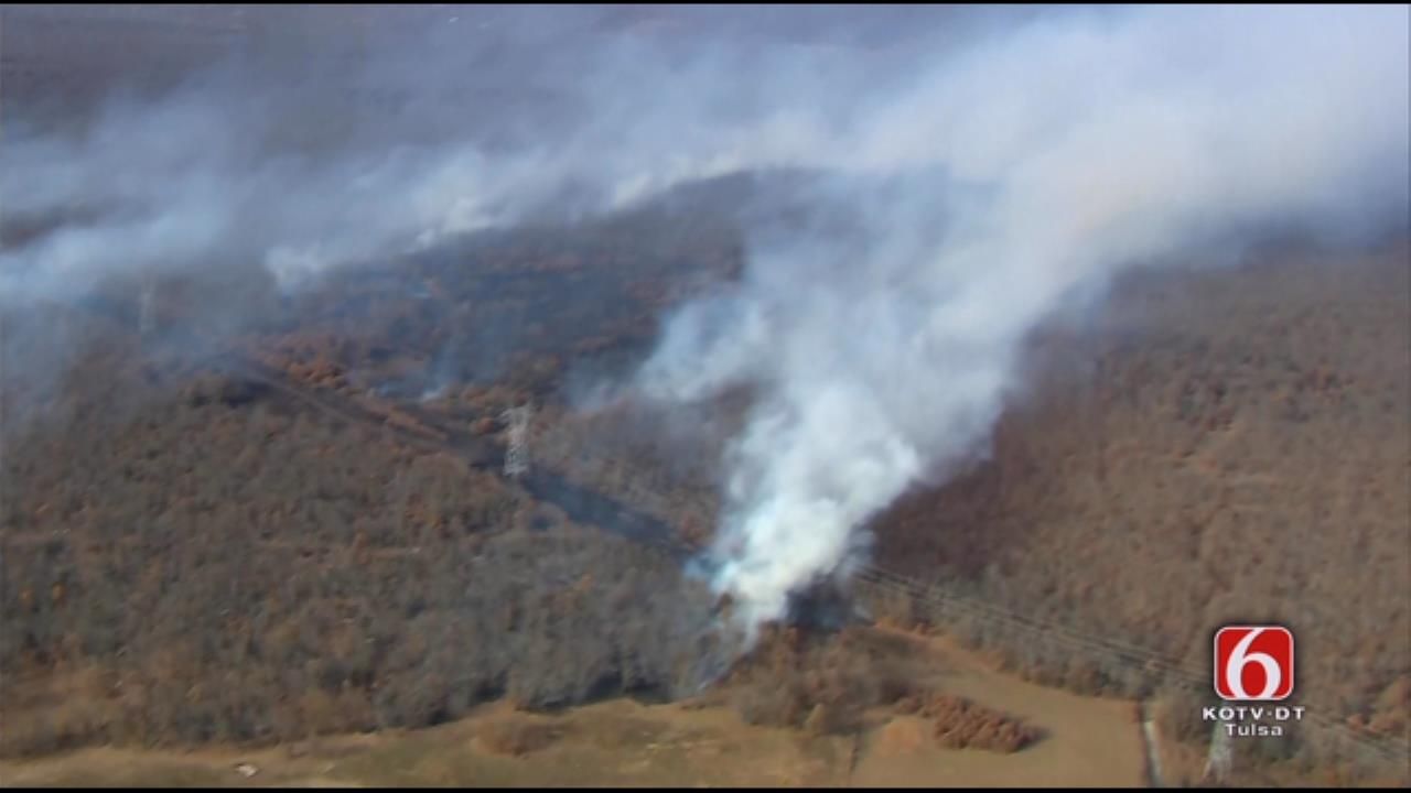 Strong Winds Whipping Leonard Mountain Grass Fire