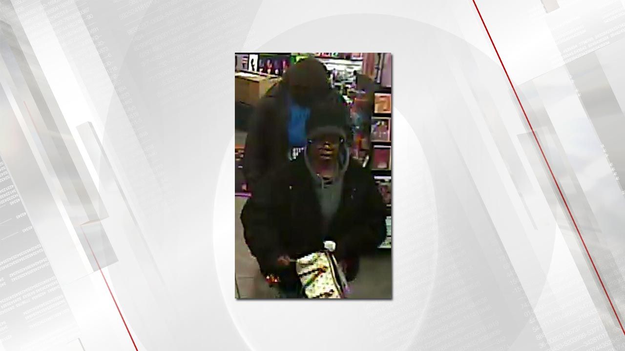 Tulsa Police Searching For Armed Robbery Suspects