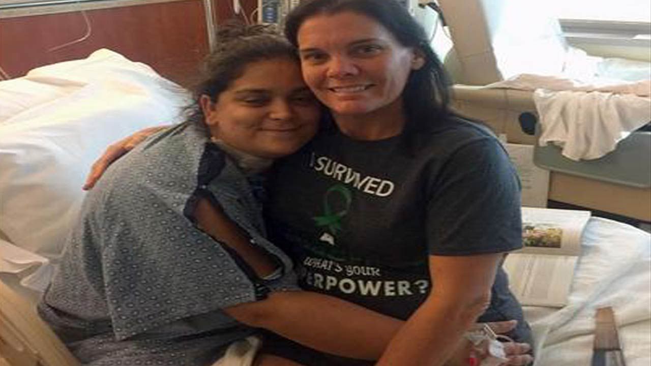 A Teachable Moment: Teacher Shares Incredible Gift With Student's Mother