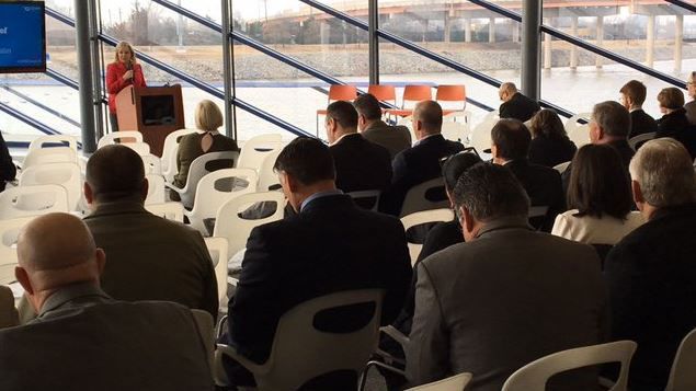 2018 Budget Lacking Teacher Pay Raise Would Be Vetoed, Says Gov. Fallin