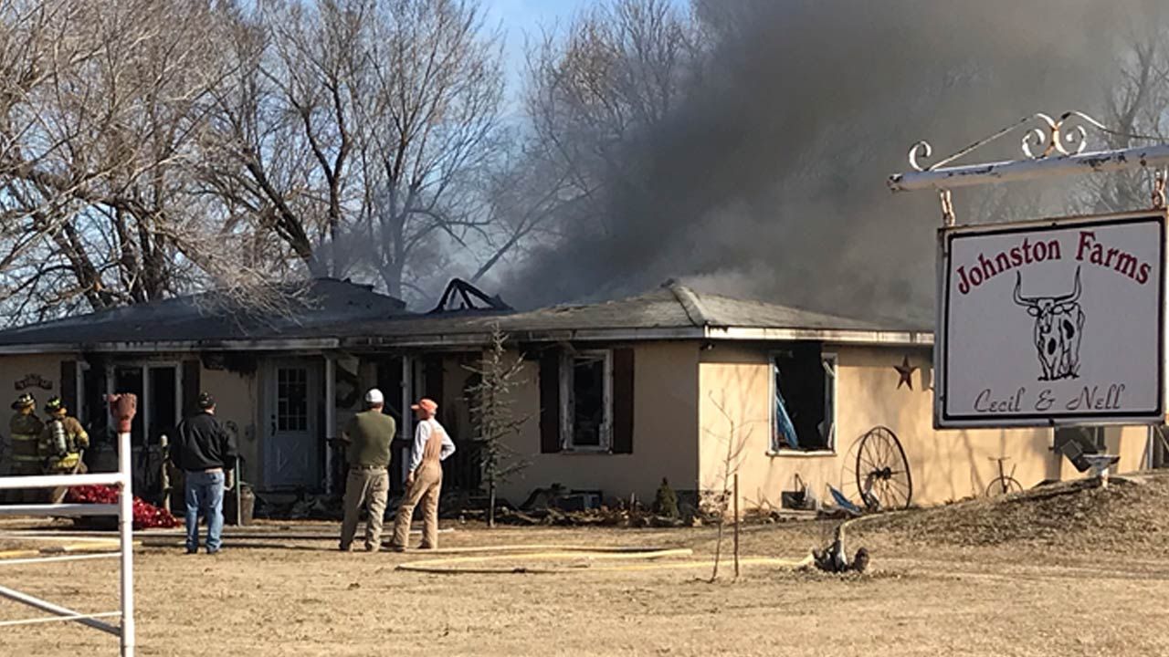 Crews Battle House Fire Near Oologah