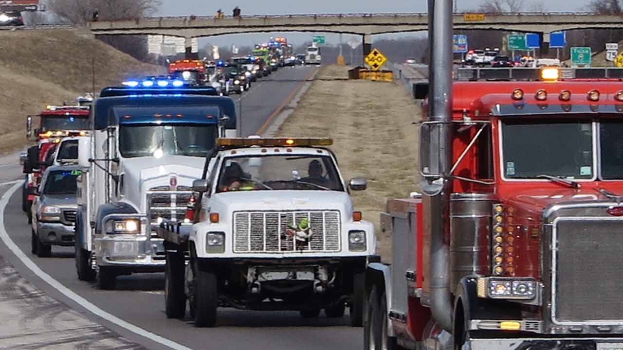 Tow Truck Convoy Honors Tulsa Worker Killed On Highway
