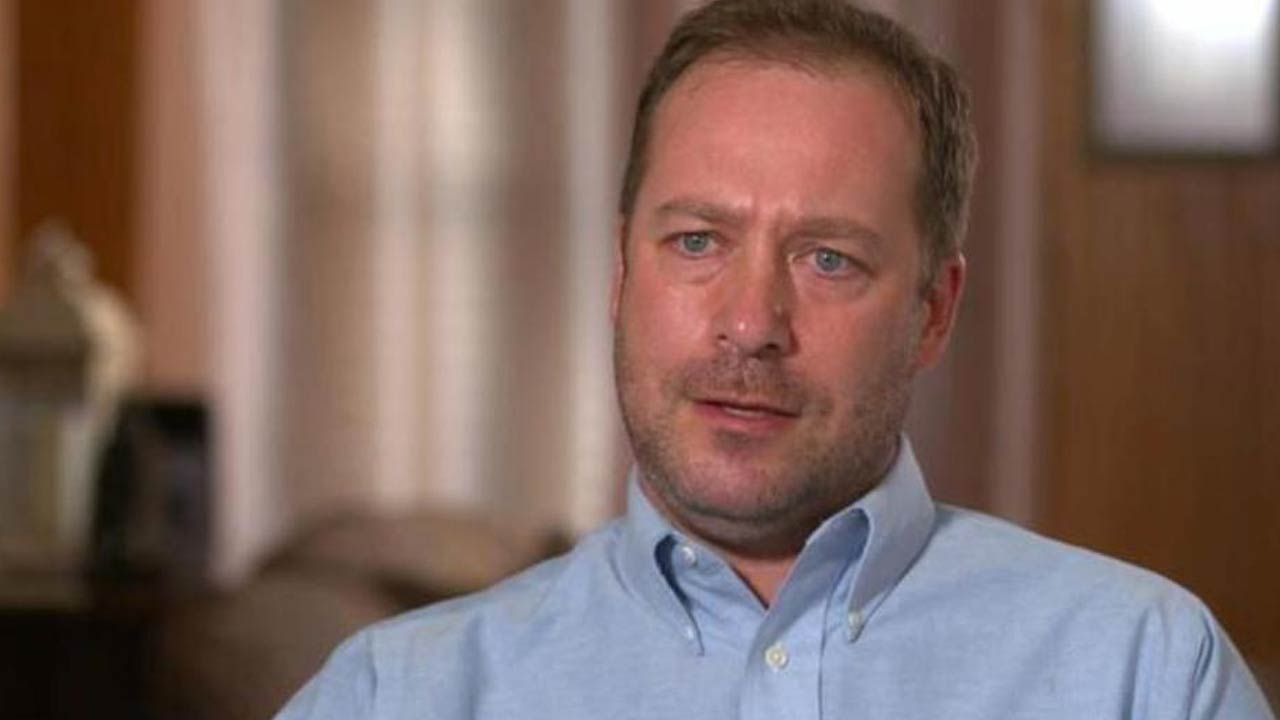 Grieving Dad Buys Super Bowl Ad In Palm Beach To Reach Trump