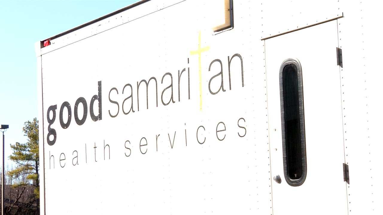 Free Mobile Clinic Provides Health Care To Tulsa Uninsured