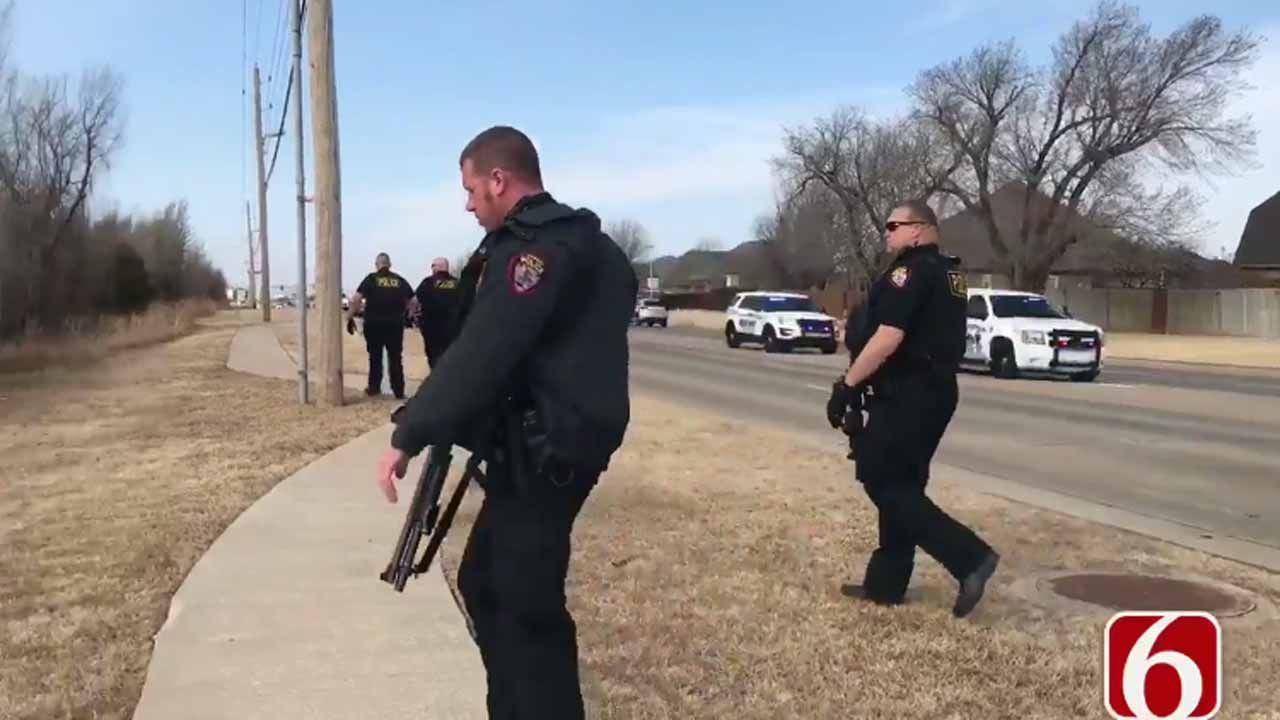 Burglars Break Into Three Owasso Apartments