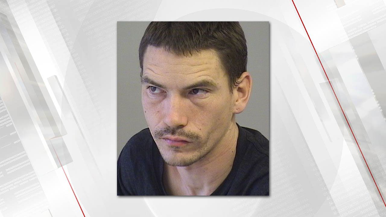 Tulsa CVS Employees Hold Down Burglary Suspect
