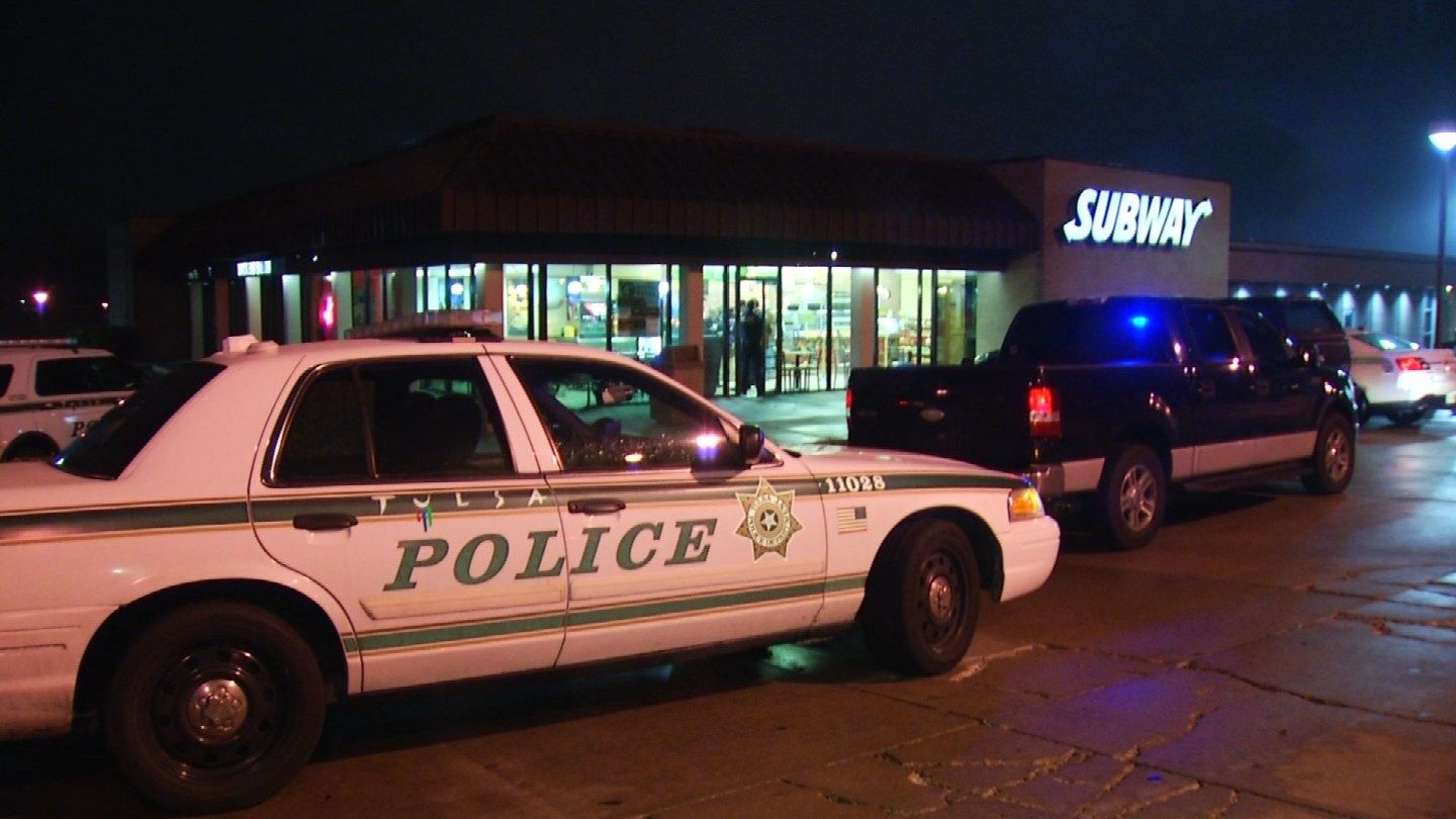 Suspects Sought For Armed Robberies At Two Tulsa Restaurants On Same Night