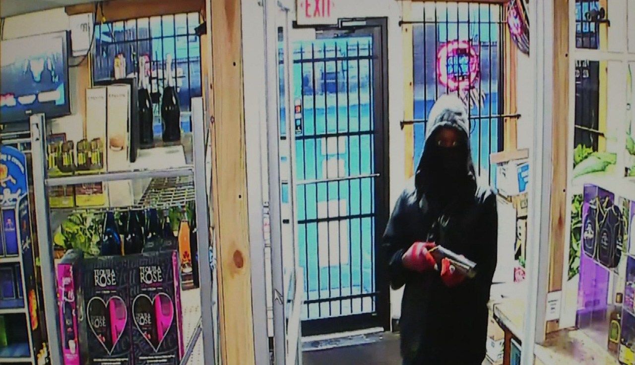 Man Charged With 10 Counts Of Armed Robbery In Tulsa