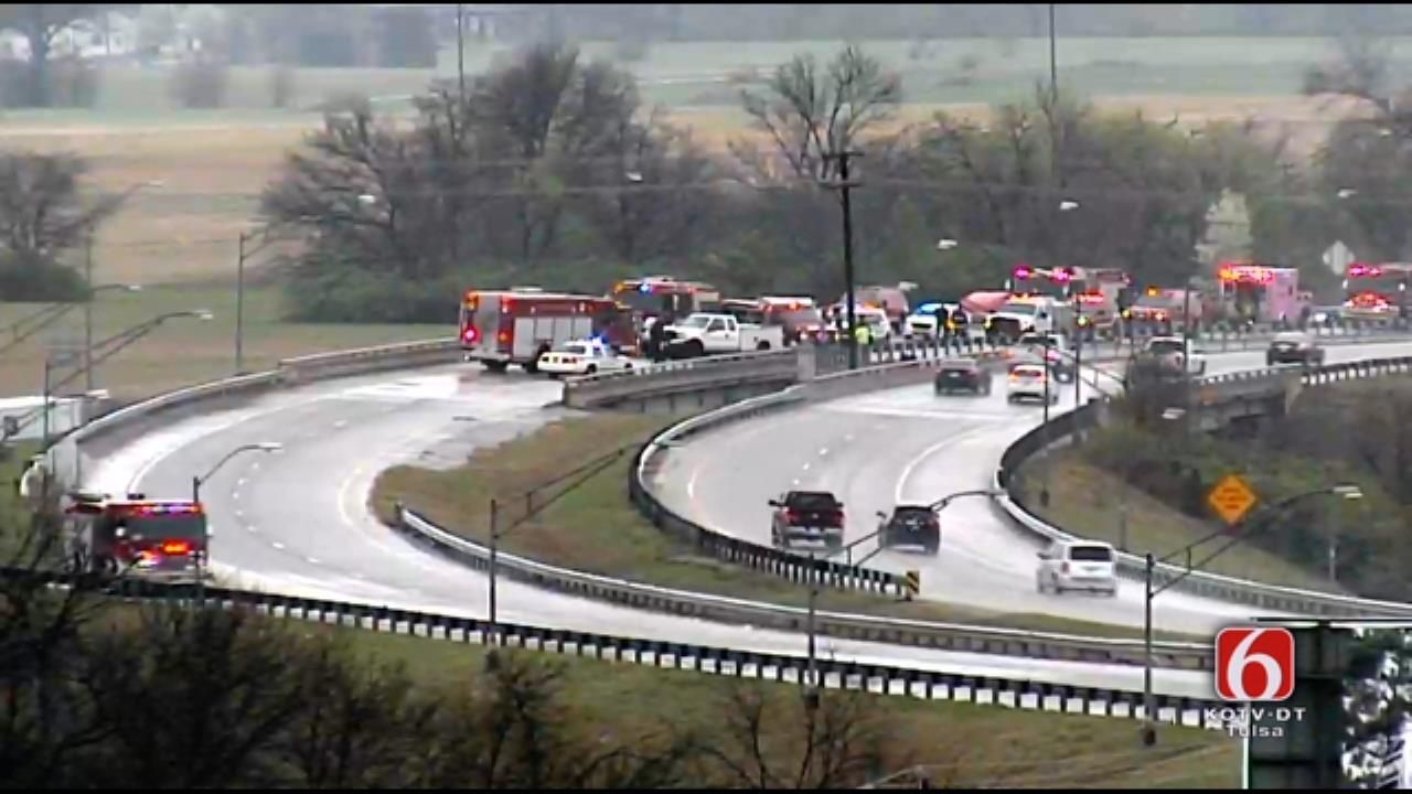 Elderly Driver Causes Wrong-Way Tulsa Wreck, Police Say