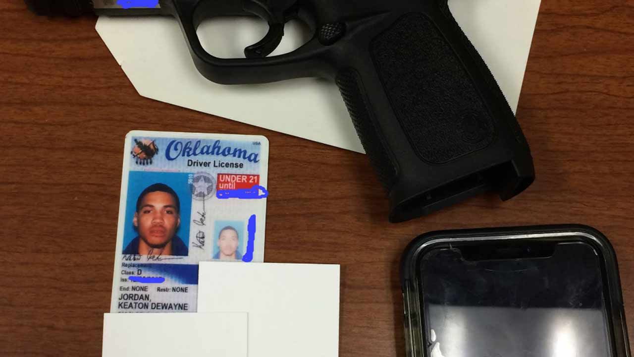 Oklahoma Man Runs From Police But Leaves Driver's License