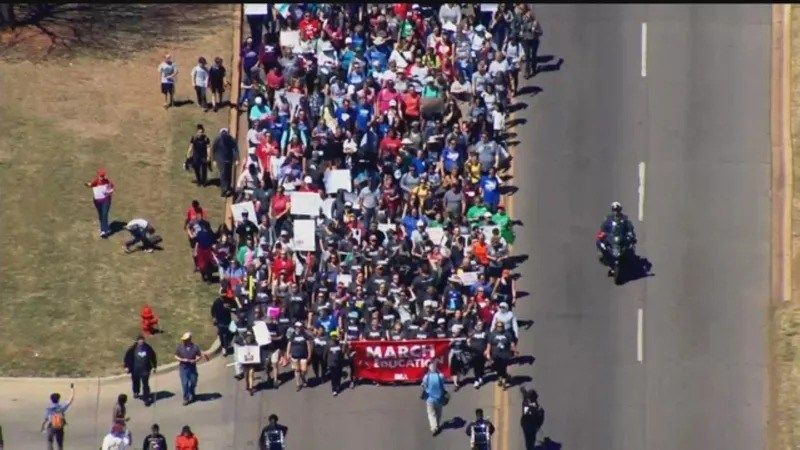 Tulsa-Area Teachers Complete 110-Mile Journey To State Capitol