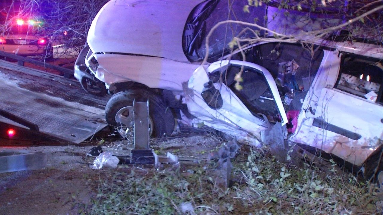 SUV Crash On Tulsa Highway Sends Driver To The Hospital