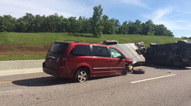 Multi-Vehicle Wreck Blocks Traffic On Turner Turnpike Near Stroud