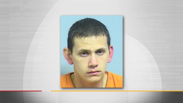 Teen Arrested For Hiding BB Guns In Pants At Tulsa Store