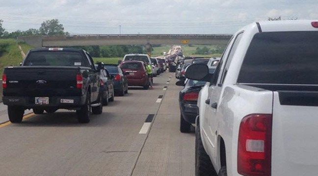 Injury Wreck Blocks Northbound Muskogee Turnpike Near Coweta