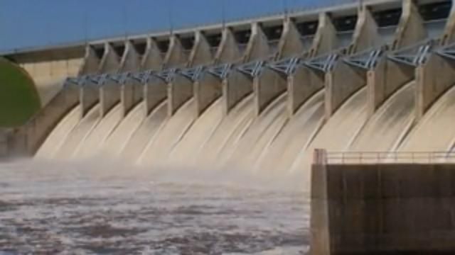 Corps Of Engineers Keeping 'Round The Clock Watch On Dams, Lakes