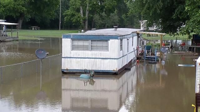 Flood Releases From Fort Gibson Dam Puts Webbers Falls On Alert