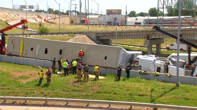 Crews Work All Day To Clean Overturned Cattle Truck On Tulsa Highway