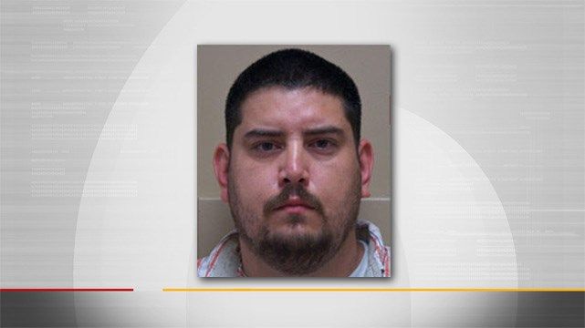 Former Vinita Police Officer Pleads Guilty To Raping Teenage Girl