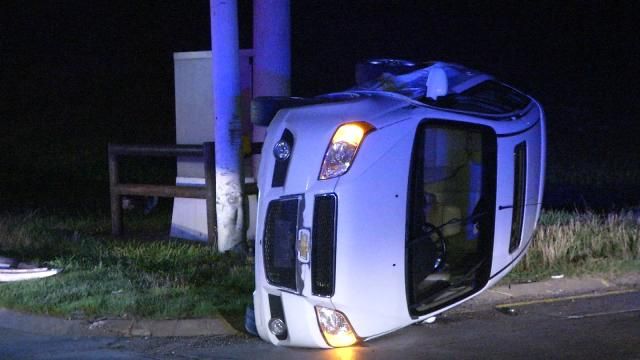 Tulsa Police Look For Driver In Hit-And-Run Wreck